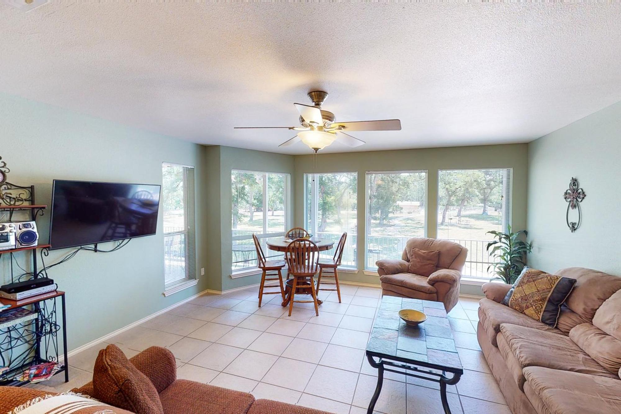 Water Wheel Resort Condo Resort New Braunfels Room photo
