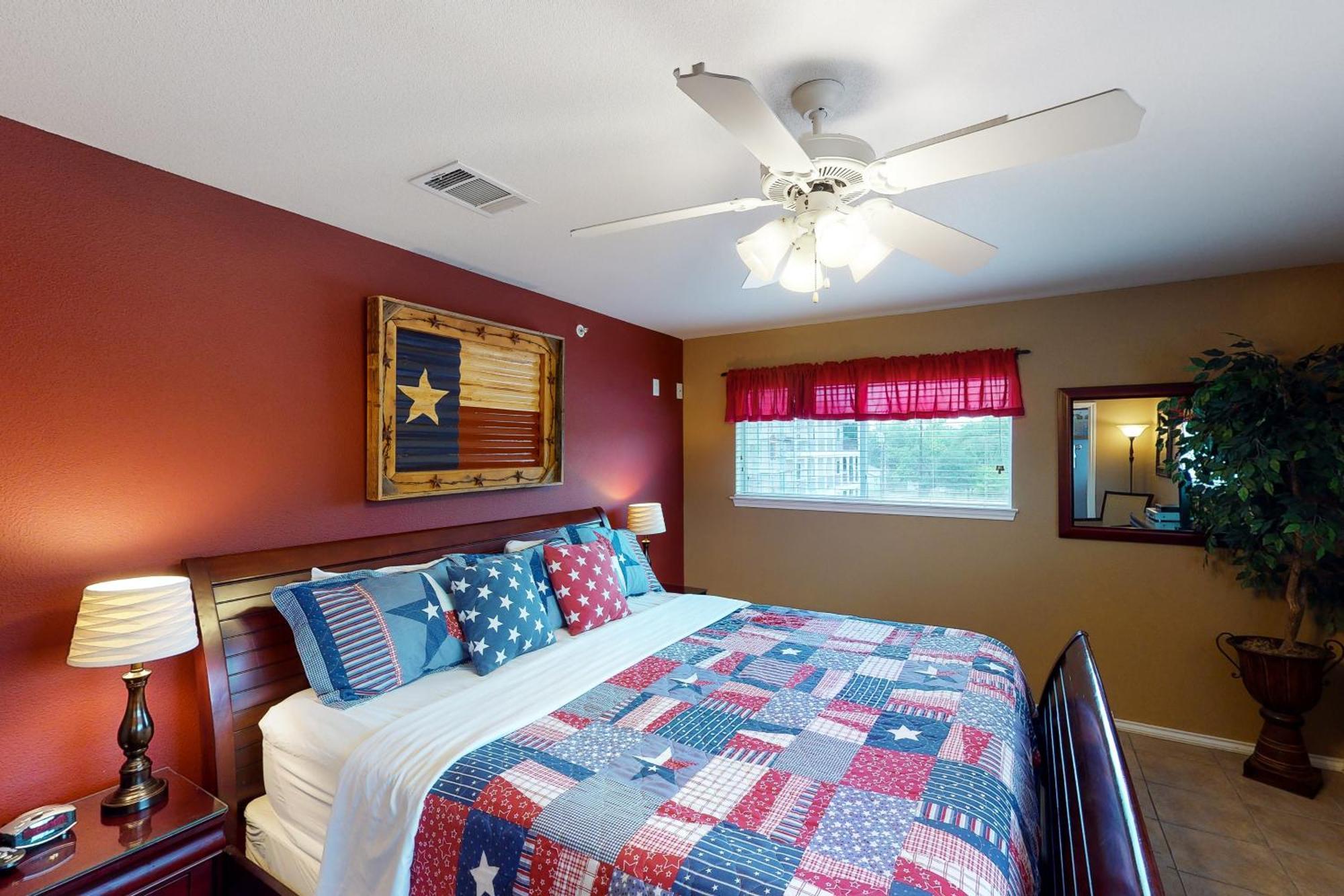 Water Wheel Resort Condo Resort New Braunfels Room photo