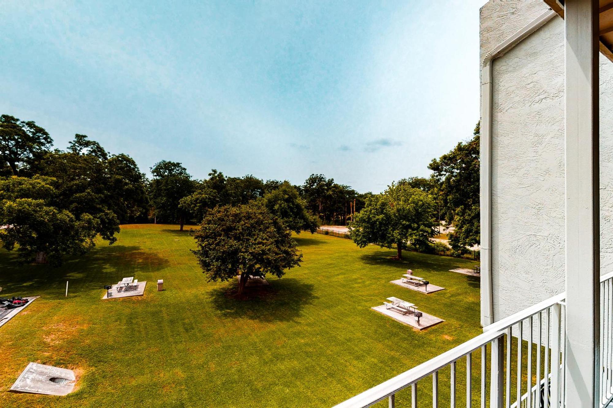 Water Wheel Resort Condo Resort New Braunfels Room photo